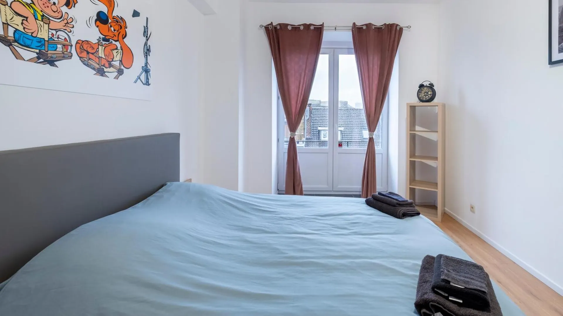 Nomad Apartments - Henin Charleroi 0*,  België